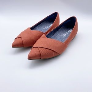 Dr. Scholl’s Be Free Corduroy Pointed Toe Flats